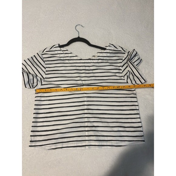 J Crew Black And White Striped Boxy Short Sleeve Shirt Sz Sm - Picture 3 of 6